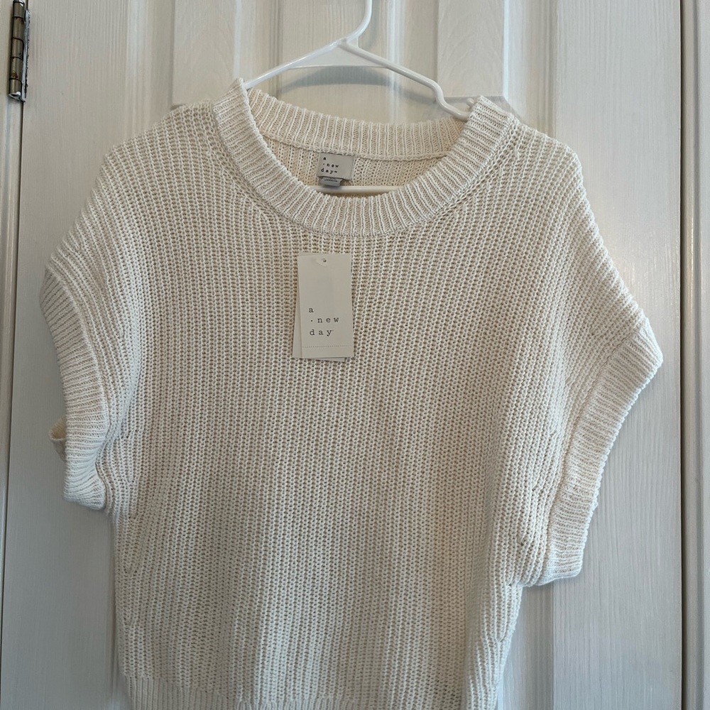 A New Day Women's White Crew Neck Sweater